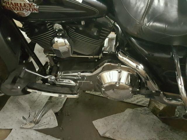 1HD1FCW196Y666481 - 2006 HARLEY-DAVIDSON FLHTCUI BLACK photo 7