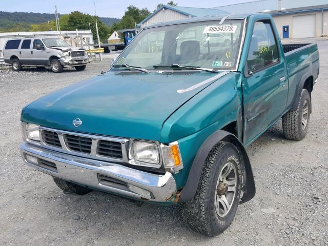 1N6SD11YXTC377121 - 1996 NISSAN TRUCK XE GREEN photo 2