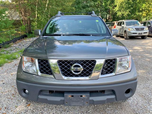 1N6AD07W36C445243 - 2006 NISSAN FRONTIER C GRAY photo 3