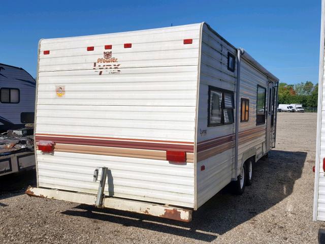 1EC1G2626J4236094 - 1988 FLEETWOOD PROWLER  WHITE photo 4