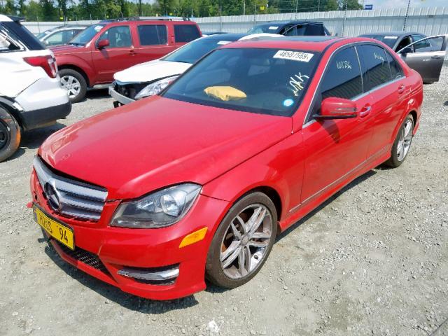 WDDGF4HB9DR268580 - 2013 MERCEDES-BENZ C 250 RED photo 2