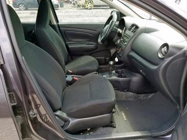 3N1CN7AP5FL831124 - 2015 NISSAN VERSA S GRAY photo 5