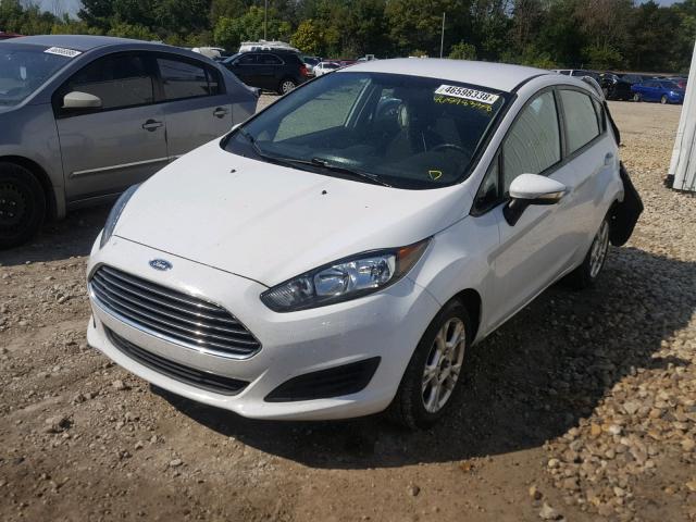 3FADP4EJ9EM241362 - 2014 FORD FIESTA SE WHITE photo 2