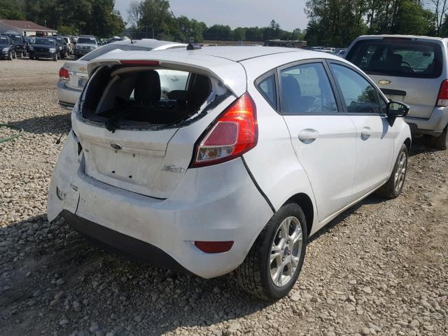 3FADP4EJ9EM241362 - 2014 FORD FIESTA SE WHITE photo 4