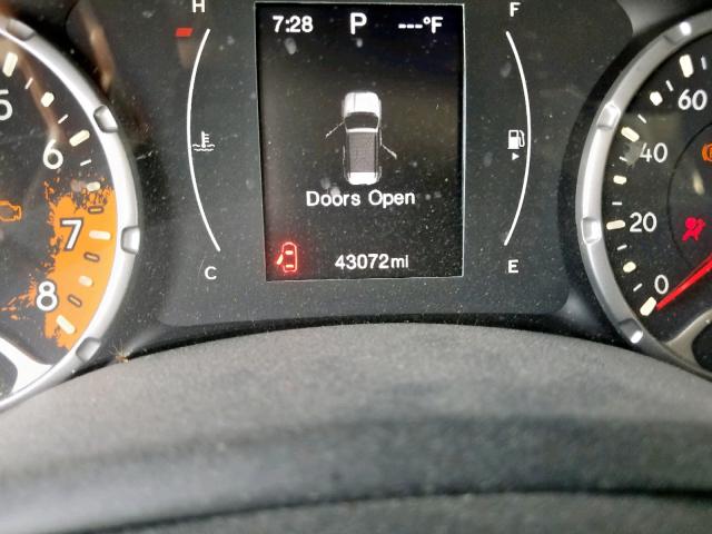 ZACCJBAT9FPB30988 - 2015 JEEP RENEGADE S 棕色 照片 8