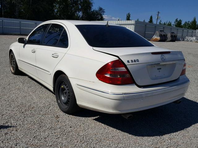 WDBUF65J93A342323 - 2003 MERCEDES-BENZ E 320 WHITE photo 3