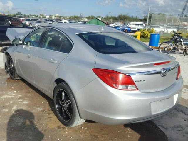 2G4GR5EK6C9149790 - 2012 BUICK REGAL SILVER photo 3