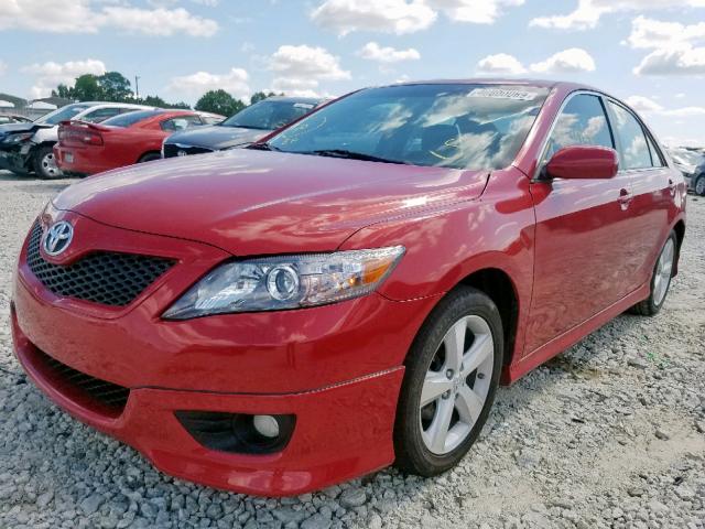 4T1BF3EK5AU506061 - 2010 TOYOTA CAMRY BASE RED photo 2