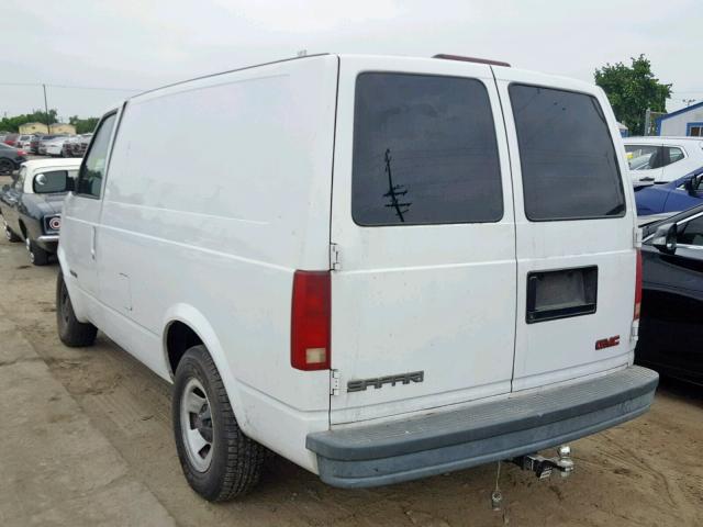 1GTDM19W81B520407 - 2001 GMC SAFARI XT WHITE photo 3