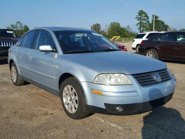 WVWPD63BX2P179211 - 2002 VOLKSWAGEN PASSAT GLS BLUE photo 1