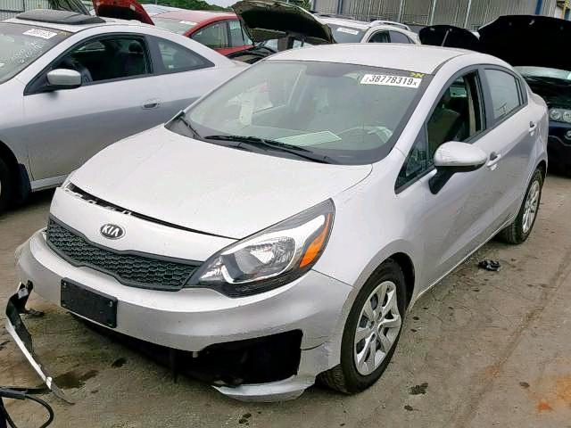 KNADM4A36H6028042 - 2017 KIA RIO LX WHITE photo 2