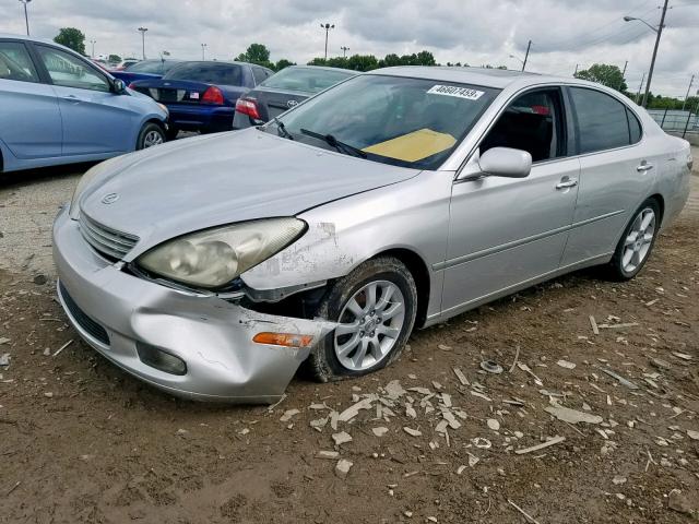 JTHBF30G430108467 - 2003 LEXUS ES 300 SILVER photo 2