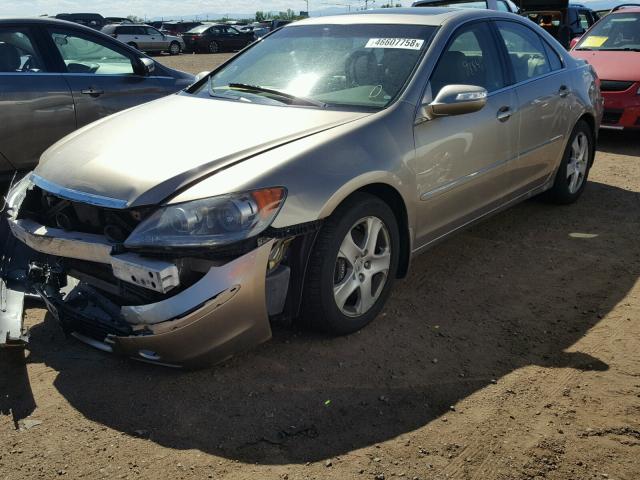 JH4KB166X7C002530 - 2007 ACURA RL GOLD photo 2