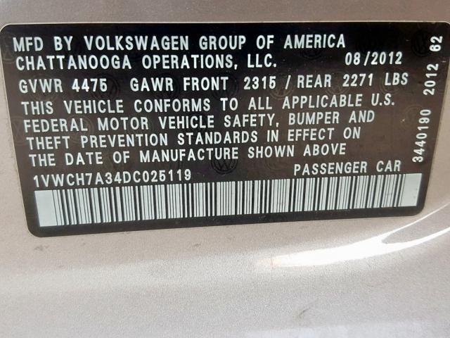 1VWCH7A34DC025119 - 2013 VOLKSWAGEN PASSAT SEL SILVER photo 10