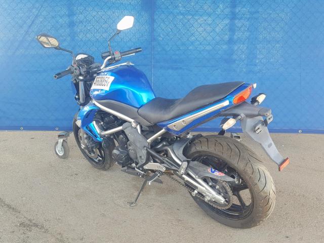 JKAEREC149DA29937 - 2009 KAWASAKI ER650 C BLUE photo 3