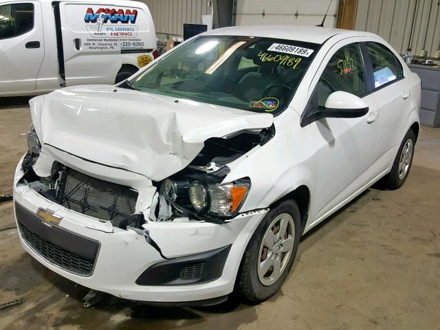 1G1JA5SH7E4208015 - 2014 CHEVROLET SONIC LS WHITE photo 2