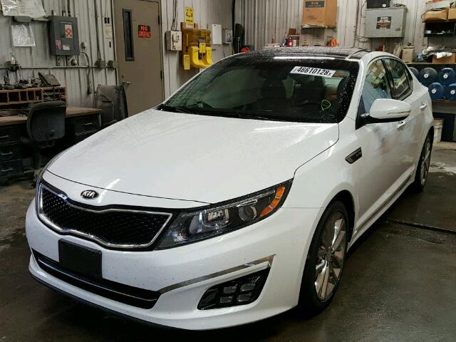 5XXGR4A63FG426755 - 2015 KIA OPTIMA SX WHITE photo 2