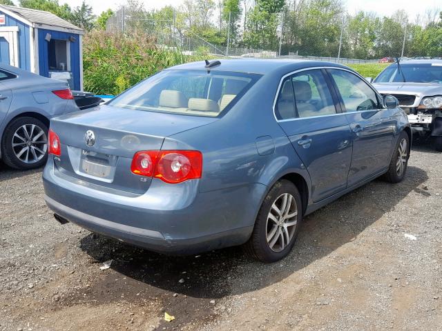 3VWSF71K96M713787 - 2006 VOLKSWAGEN JETTA 2.5 GRAY photo 4