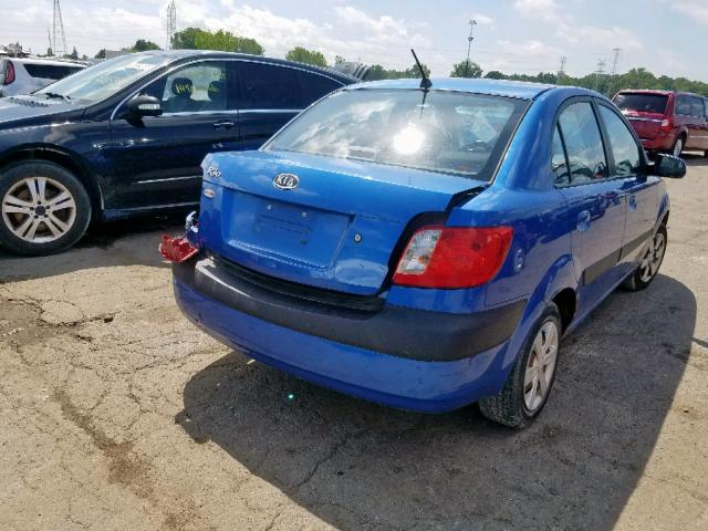 KNADE123066033096 - 2006 KIA RIO BLUE photo 4