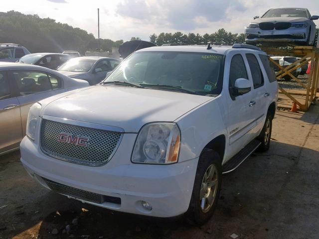 1GKFK63858J113817 - 2008 GMC YUKON DENA WHITE photo 2