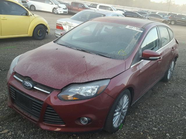 1FADP3N25EL341107 - 2014 FORD FOCUS TITA RED photo 2