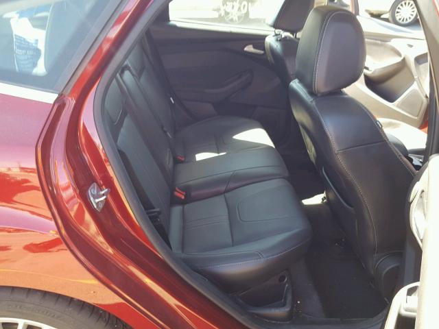 1FADP3N25EL341107 - 2014 FORD FOCUS TITA RED photo 6