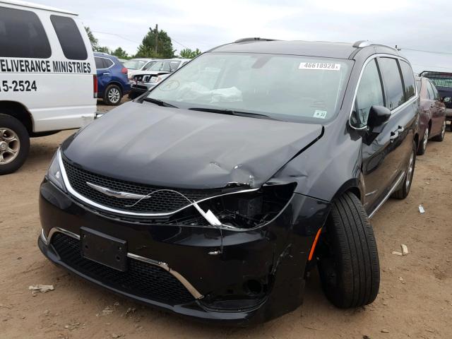 2C4RC1EG5HR778869 - 2017 CHRYSLER PACIFICA T BLACK photo 2