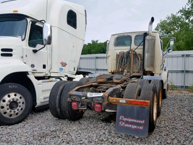 2FWJA3DE27AX83944 - 2007 STERLING TRUCK AT 9500 WHITE photo 4