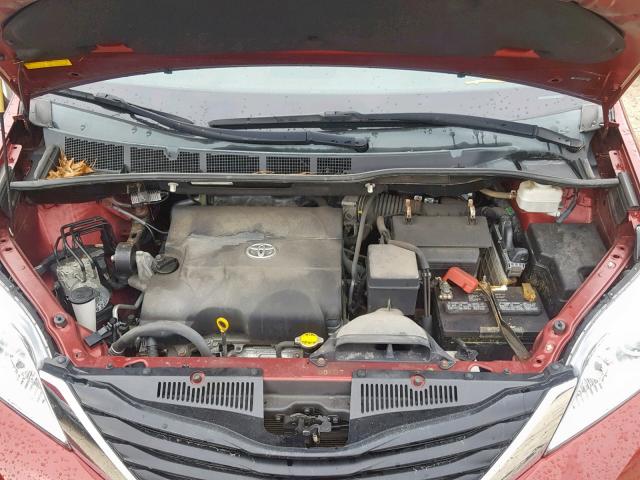 5TDKK3DC3BS140407 - 2011 TOYOTA SIENNA LE RED photo 7