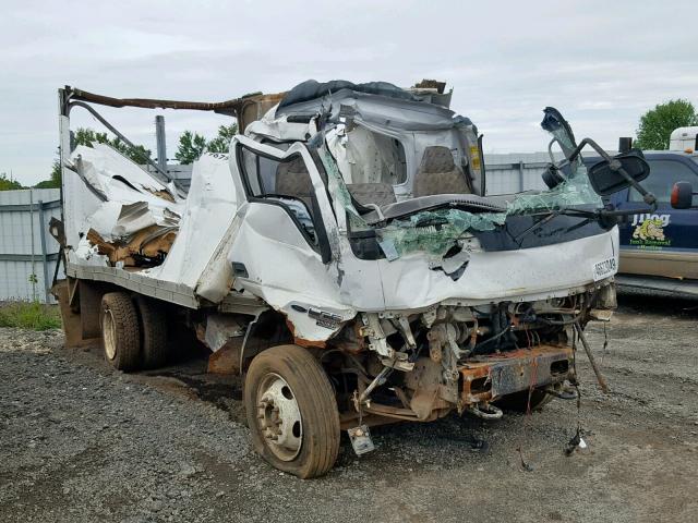 3FRLL45Z16V183365 - 2006 FORD BOX TRUCK WHITE photo 1