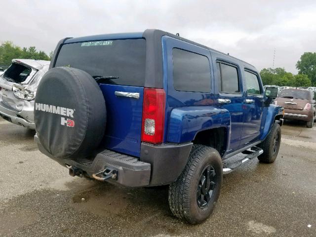 5GTDN136468172639 - 2006 HUMMER H3 BLUE photo 4