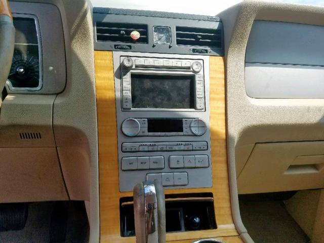 5LMFU28557LJ10599 - 2007 LINCOLN NAVIGATOR თაფლისფერი ფოტო 9