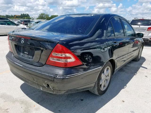 WDBRF61J43A463255 - 2003 MERCEDES-BENZ C 240 BLACK photo 4