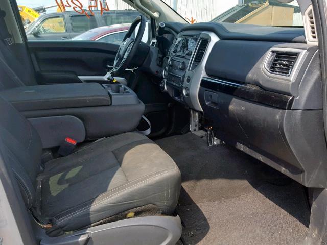 1N6AA1EJ4JN518655 - 2018 NISSAN TITAN S SILVER photo 5