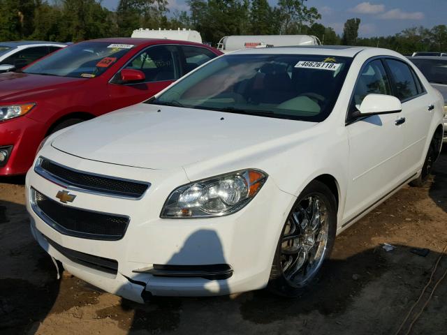 1G1ZC5E02CF161867 - 2012 CHEVROLET MALIBU 1LT WHITE photo 2