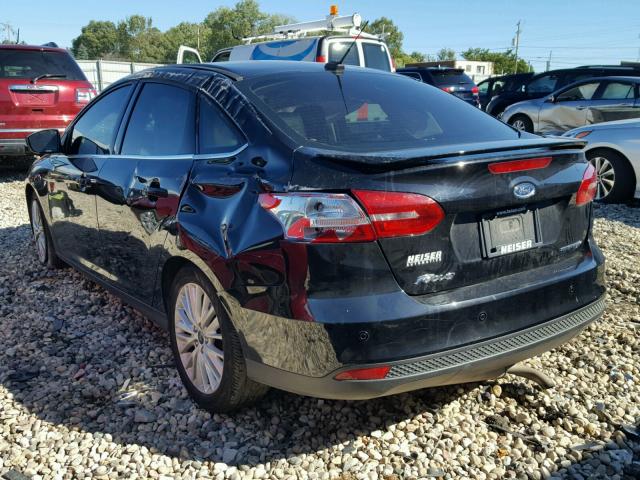 1FADP3J25HL339240 - 2017 FORD FOCUS TITA BLACK photo 3