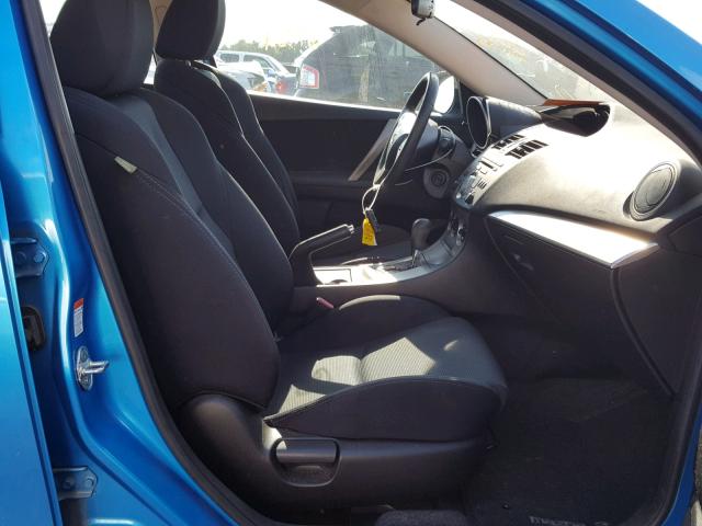 JM1BL1K58B1452435 - 2011 MAZDA 3 S BLUE photo 5