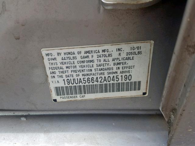 19UUA56642A045190 - 2002 ACURA 3.2TL SILVER photo 10