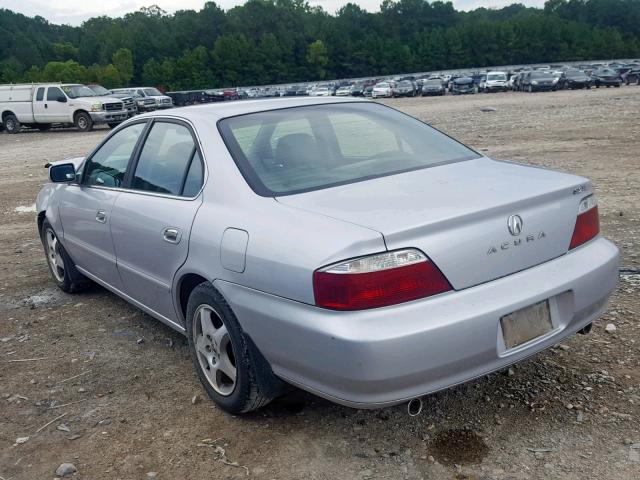 19UUA56642A045190 - 2002 ACURA 3.2TL SILVER photo 3