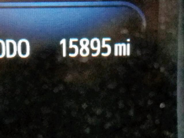 4T1BK1EB0HU260093 - 2017 TOYOTA AVALON XLE WHITE photo 8