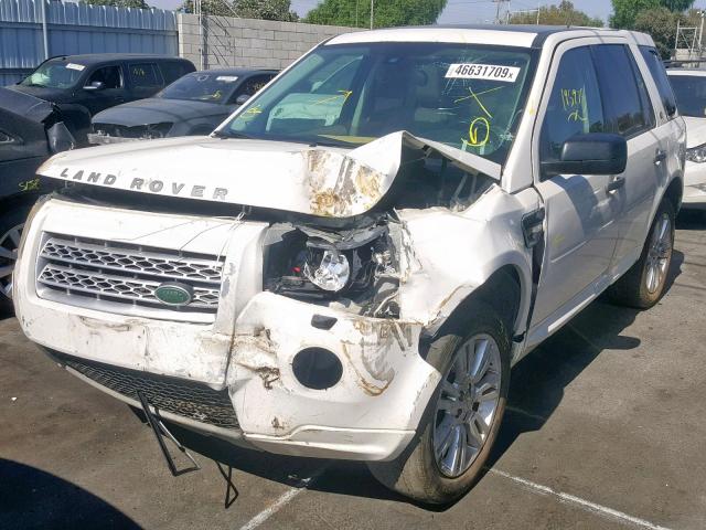 SALFT24N79H123837 - 2009 LAND ROVER LR2 HSE TE WHITE photo 2