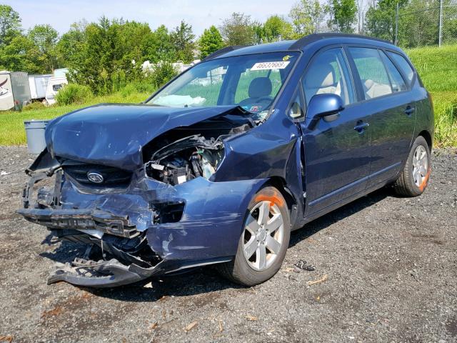 KNAFG526387172950 - 2008 KIA RONDO LX BLUE photo 2