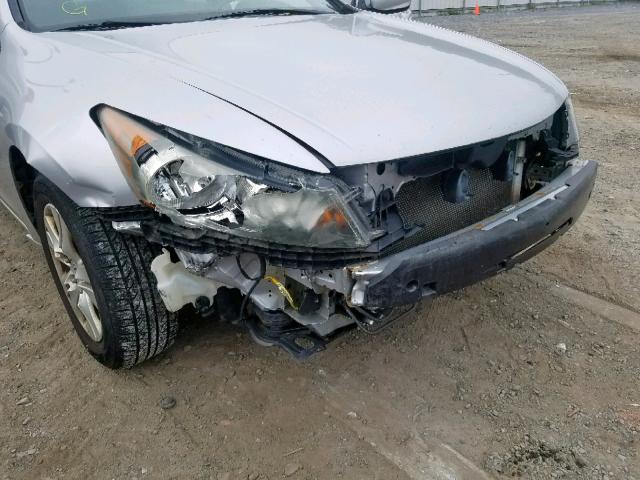 1HGCP26469A100322 - 2009 HONDA ACCORD LXP SILVER photo 9