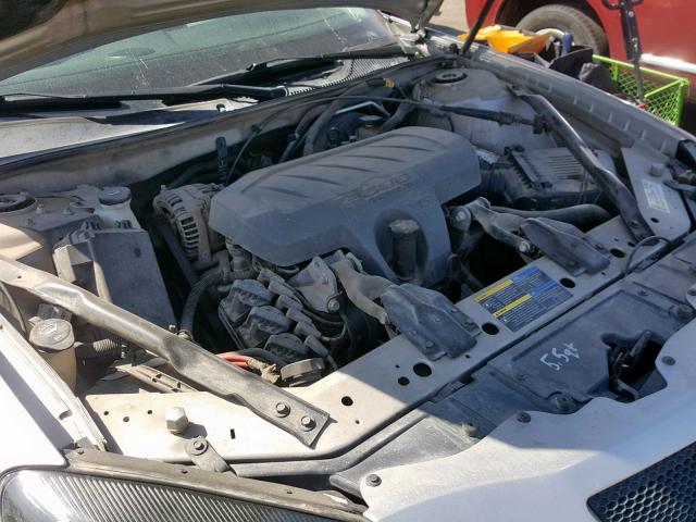 2G2WP552271143922 - 2007 PONTIAC GRAND PRIX SILVER photo 7