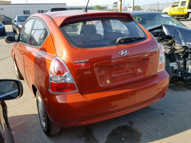 KMHCM3ACXAU151736 - 2010 HYUNDAI ACCENT BLU ORANGE photo 3