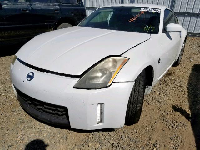 JN1AZ34D66M304415 - 2006 NISSAN 350Z COUPE WHITE photo 2