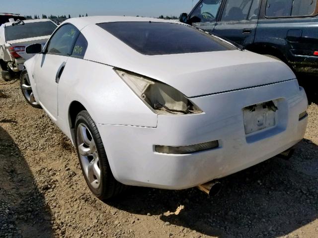 JN1AZ34D66M304415 - 2006 NISSAN 350Z COUPE WHITE photo 3