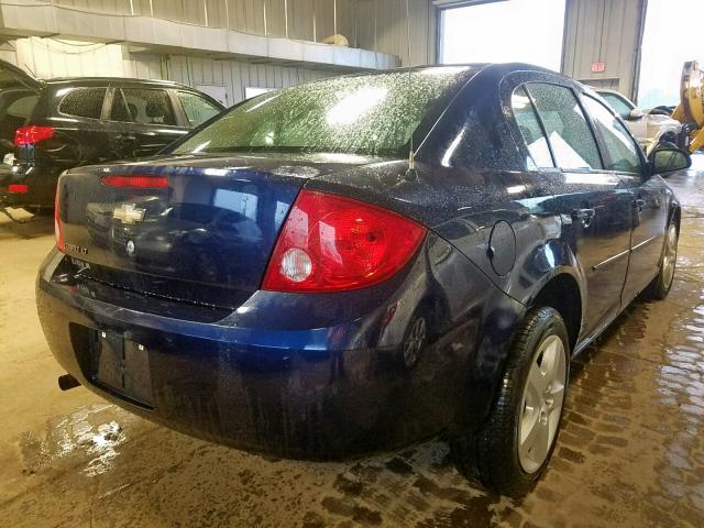 1G1AL58F287202125 - 2008 CHEVROLET COBALT LT BLUE photo 4