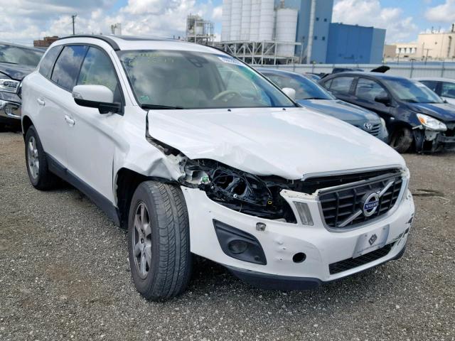 YV4982DZ3A2077517 - 2010 VOLVO XC60 3.2 WHITE photo 1