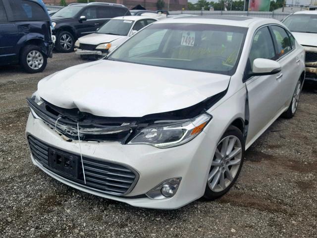 4T1BK1EB4DU003710 - 2013 TOYOTA AVALON BAS WHITE photo 2